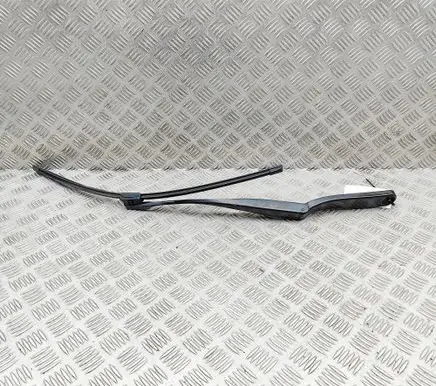 BMW 5 F10 F11 Windshield/front glass wiper blade 7182459