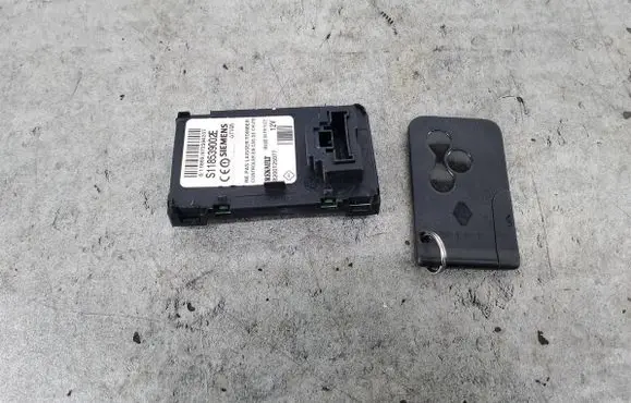 Renault Scenic II - Grand scenic II Ignition key card reader 8200125077