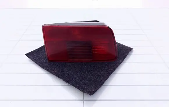 BMW 5 E39 Tailgate rear/tail lights 8361673