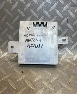 Aston Martin DB9 Antenna control unit 