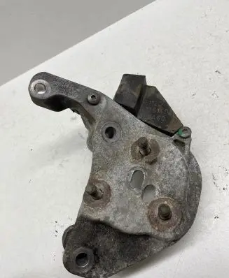 Volvo S40 Engine mounting bracket 3126160 322A60 30778783