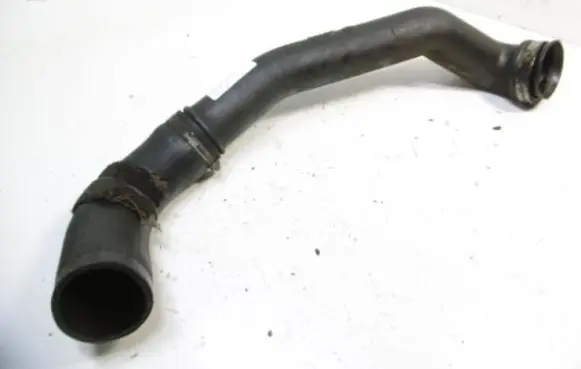 Volvo S40, V40 Intercooler hose/pipe 30617190