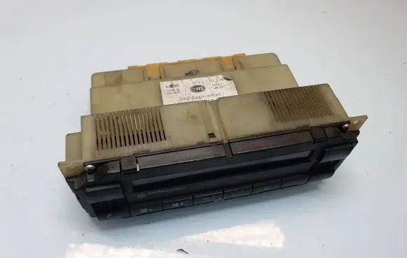 Volkswagen PASSAT B5 Climate control unit 5HB00761710 3B1907044B