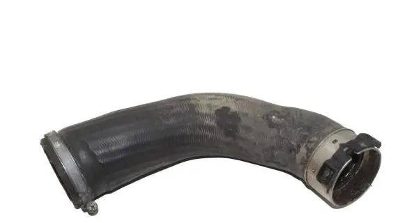 Volvo V40 Intercooler hose/pipe 31657753