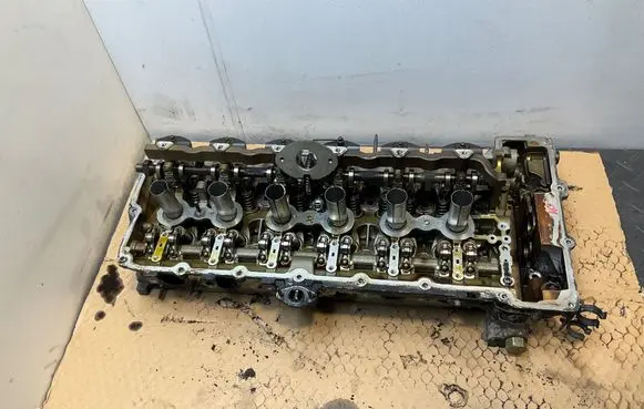 BMW 3 E92 E93 Engine head 7535325 N51B30