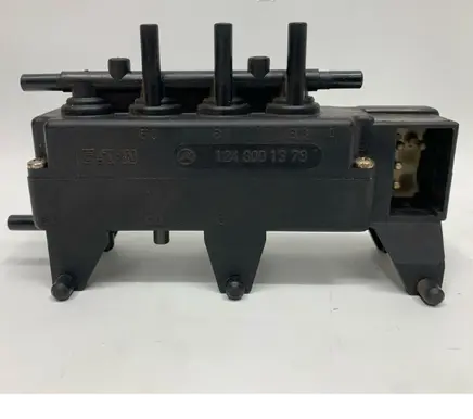 Mercedes-Benz E W124 Turbo solenoid valve 1248001378 A1248001378