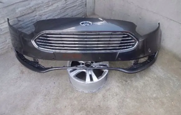 Ford S-MAX Front bumper