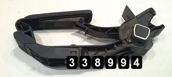 Mercedes-Benz CLS C219 Accelerator throttle pedal 17130000004