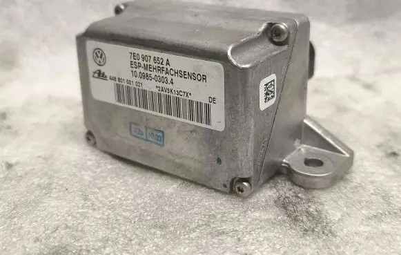 Volkswagen Touareg I ESP acceleration yaw rate sensor 7E0907652A 10098503034 448801001021