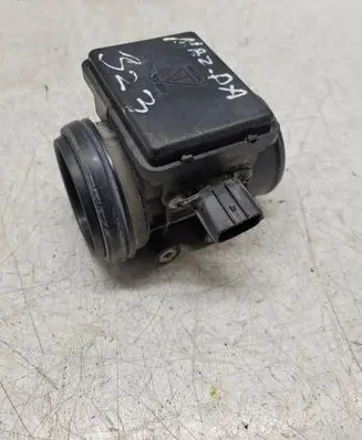 Mazda 323 F Mass air flow meter E5T51171