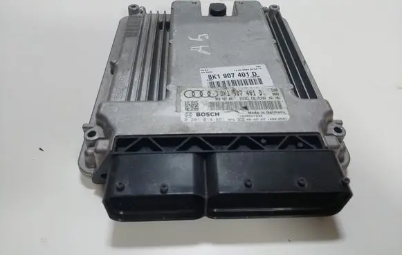 Audi A5 8T 8F Engine control unit/module 8K1907401D