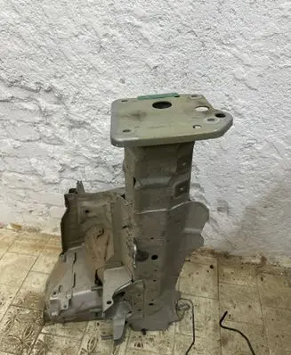 Volvo S60 Front side member SOM16000