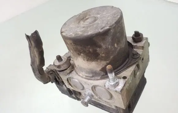 Nissan Primera ABS Pump 47660AV712 0265231317