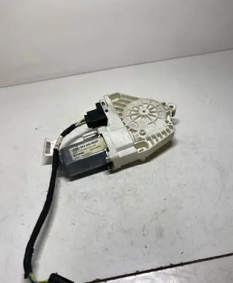 Audi A6 S6 C6 4F Front door window regulator motor 4F0959802D 1101997008250