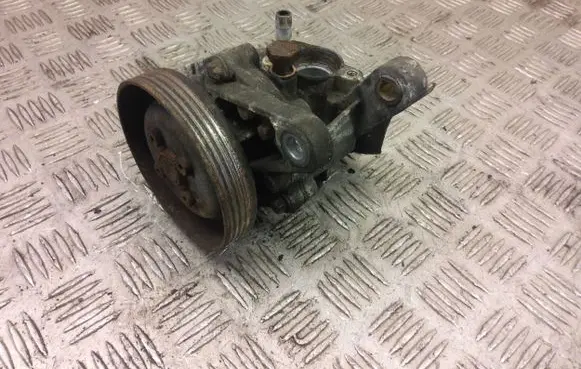Smart Roadster Water pump 22000304