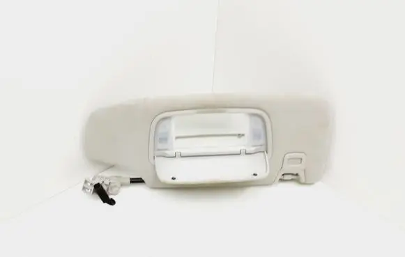 Ford Fusion II Sun visor