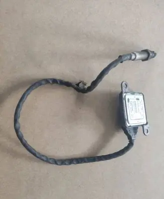 Volkswagen Crafter Lambda probe sensor 076907807 5WK96648A 0910050227