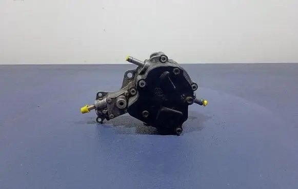 Audi A3 S3 8L Vacuum pump 038145209A