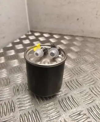 Mercedes-Benz E W212 Fuel filter WK8202X