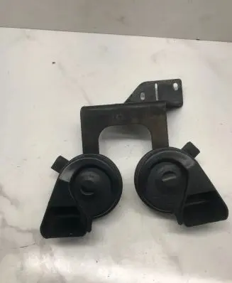 Audi A6 S6 C6 4F Horn signal 703881165 024148