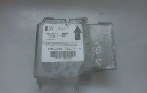 Opel Signum Airbag control unit/module 13102021 330518650 5WK43262