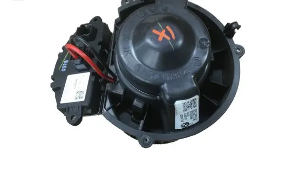 BMW X1 F48 F49 Heater fan/blower 9297752 9377854
