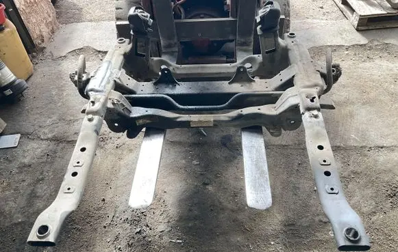 Mercedes-Benz Sprinter W906 Front subframe