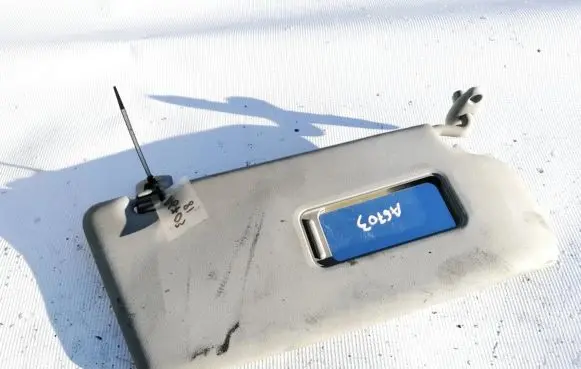 Ford Focus Sun visor
