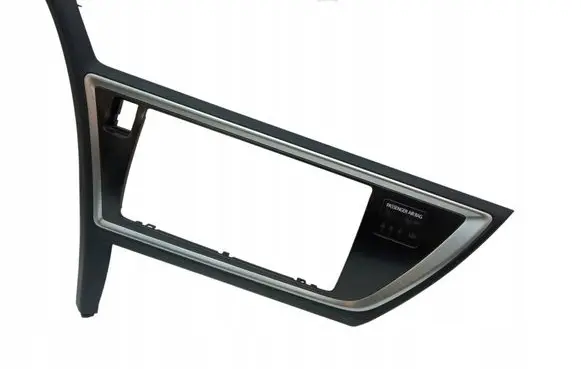 Toyota Auris E180 Radio/GPS head unit trim 5540502480