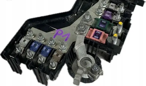 Chevrolet Traverse II Fuse box set 