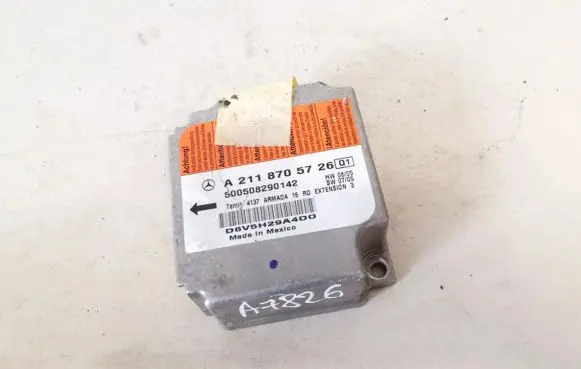 Mercedes-Benz CLS C219 Airbag control unit/module a2118705726