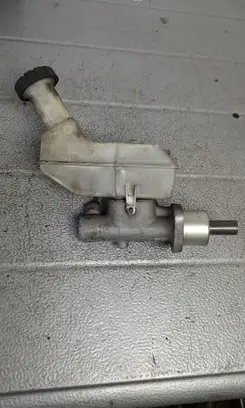 Nissan Micra Master brake cylinder