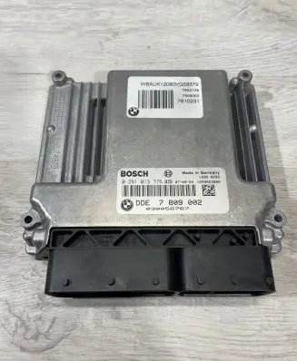BMW 1 E81 E87 Engine control unit/module 7809002 030056767 1039S23980