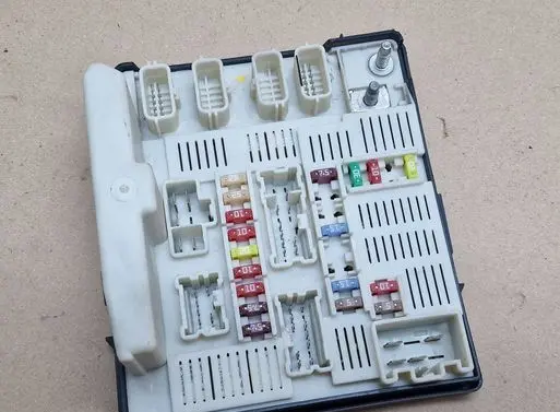Renault Megane II SAM control unit 8200481863G