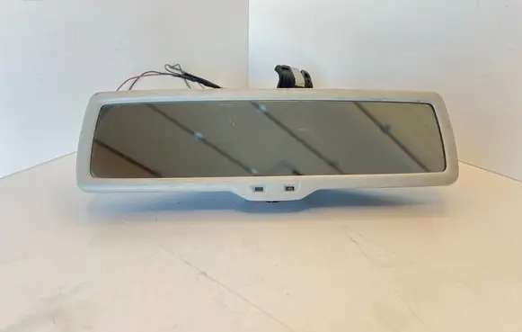 Volkswagen Golf VI Rear view mirror (interior) E11026141