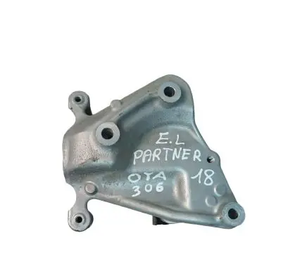 Peugeot Partner Gearbox mounting bracket 9801959480
