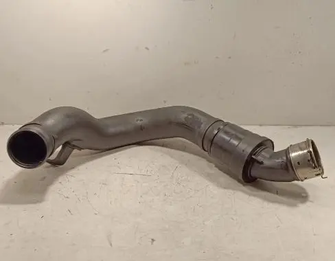Jaguar XE Intercooler hose/pipe GX736N650A