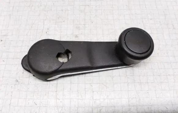 Audi 80 90 B3 Rear door window winding handle 443837581D 893837597