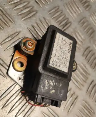 Mercedes-Benz S W220 Yaw turn rate sensor 0015404517