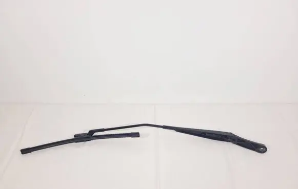 Front wiper blade arm