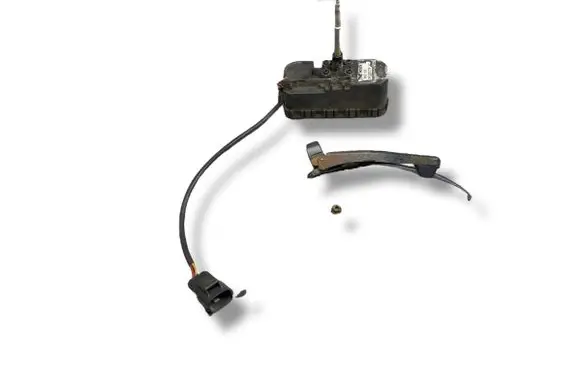 Volvo V70 Headlight wiper motor 0390206219