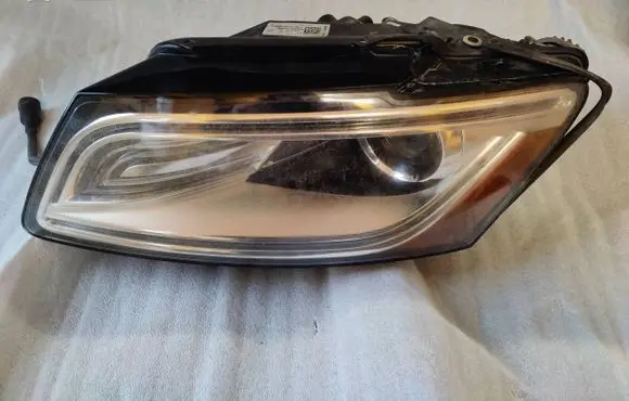 Audi Q5 SQ5 Headlight/headlamp 8R0941005E 90038854