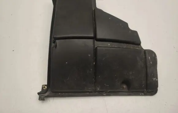 Mercedes-Benz ML W163 Fuse box cover A1635400082