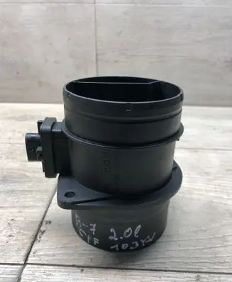 Volkswagen PASSAT B7 Mass air flow meter 0281002956 03L906461A 277602180