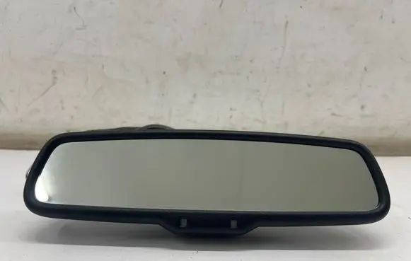 Rear view mirror (interior)