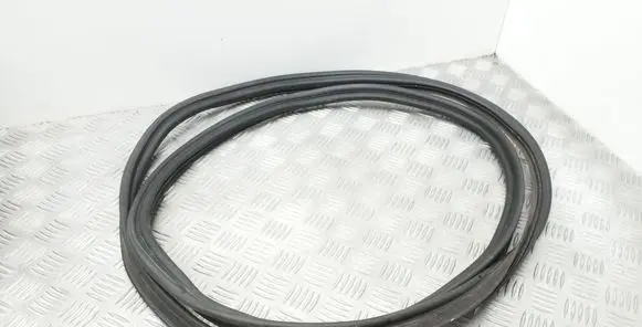 Seat Leon (5F) Trunk rubber seal (body) 5F4827705F