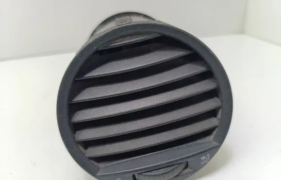 Volkswagen Caddy Dashboard side air vent grill/cover trim 2K0819703B