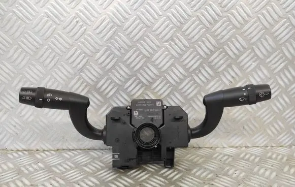 Wiper turn signal indicator stalk/switch