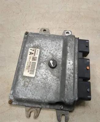 Nissan Note (E11) Engine control unit/module MEC93050