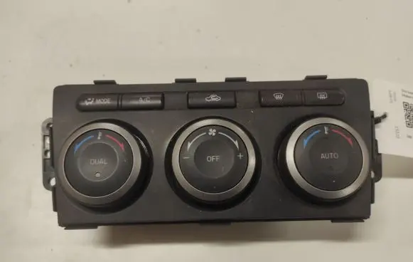 Mazda 6 Climate control unit T1005817ZC GAP361190A
